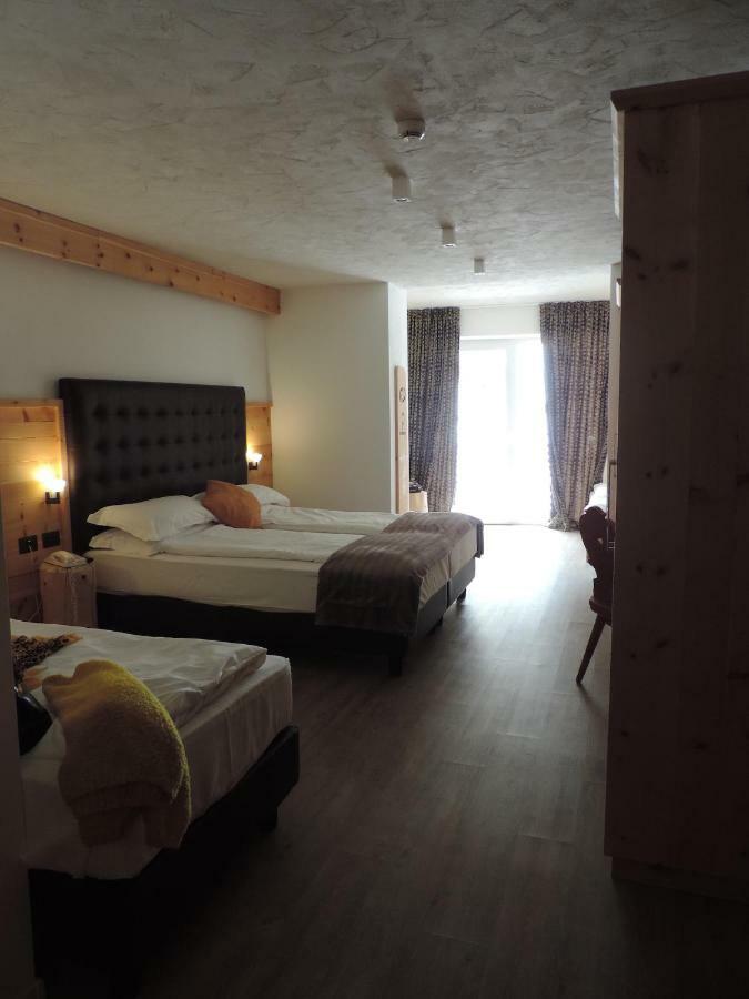 Hotel Scoiattolo Tesero Exteriér fotografie